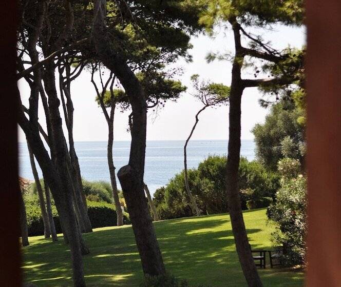 Отель Cala Caterina