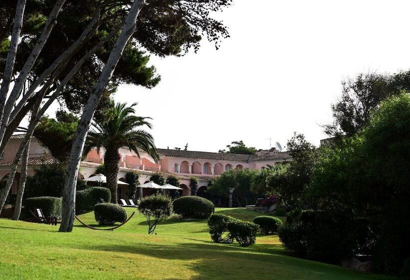 Отель Cala Caterina