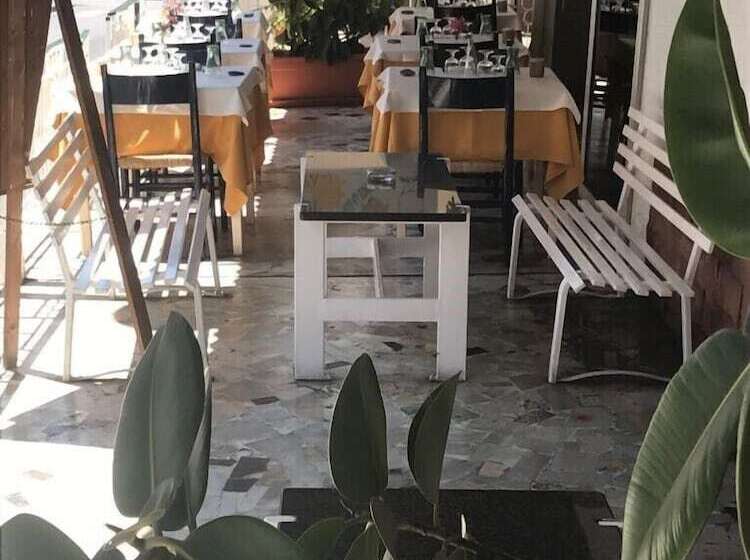 酒店 Cinquestelle Albergo Del Centro Storico