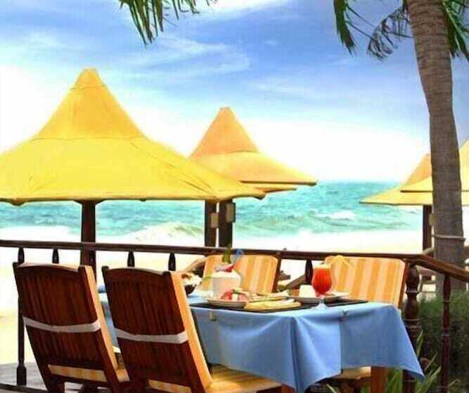 هتل Coco Beach Resort