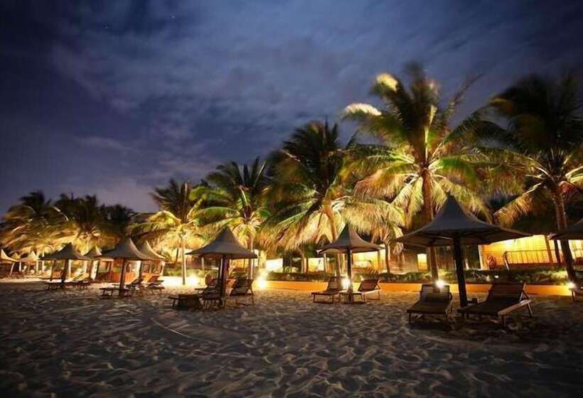 هتل Coco Beach Resort