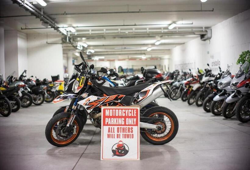 בית מלון כפרי Cristallo Sport & Wellness