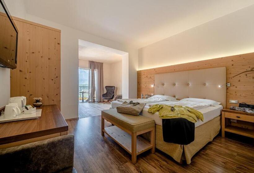 בית מלון כפרי Cristallo Sport & Wellness