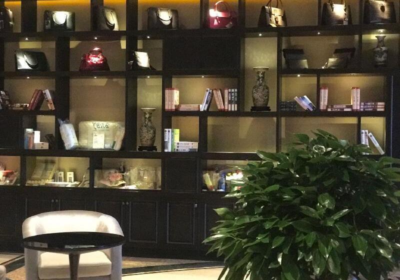 בית מלון כפרי Sun Moon Lake