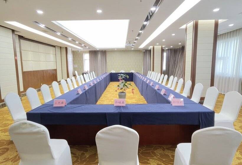 בית מלון כפרי Sun Moon Lake