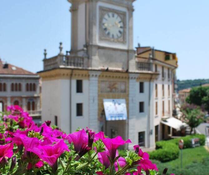 בית מלון כפרי Eden Salo