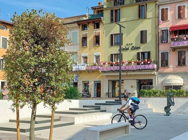 בית מלון כפרי Eden Salo