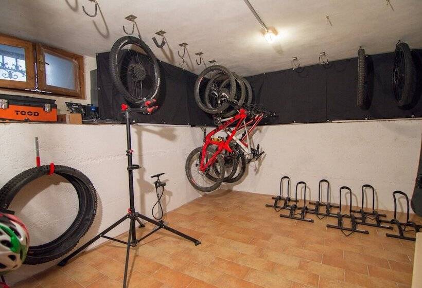 בית מלון כפרי Eden Salo