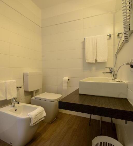 בית מלון כפרי Eurovil Garni