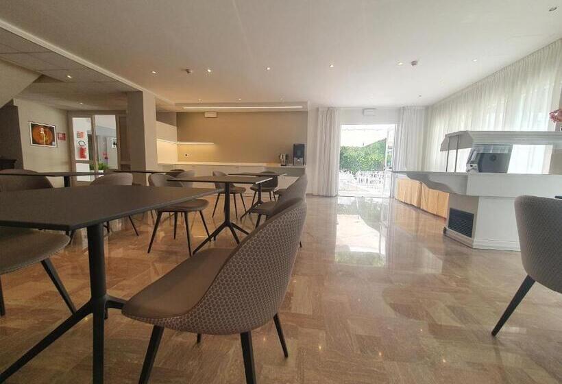 ホテル Eurovil Garni