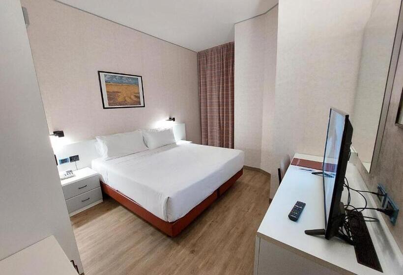 בית מלון כפרי Falco D'oro