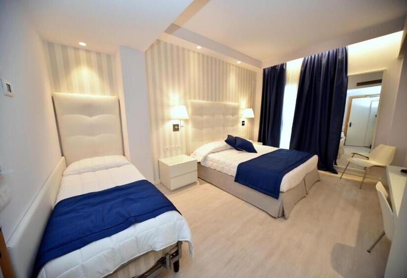 酒店 Fedora Riccione