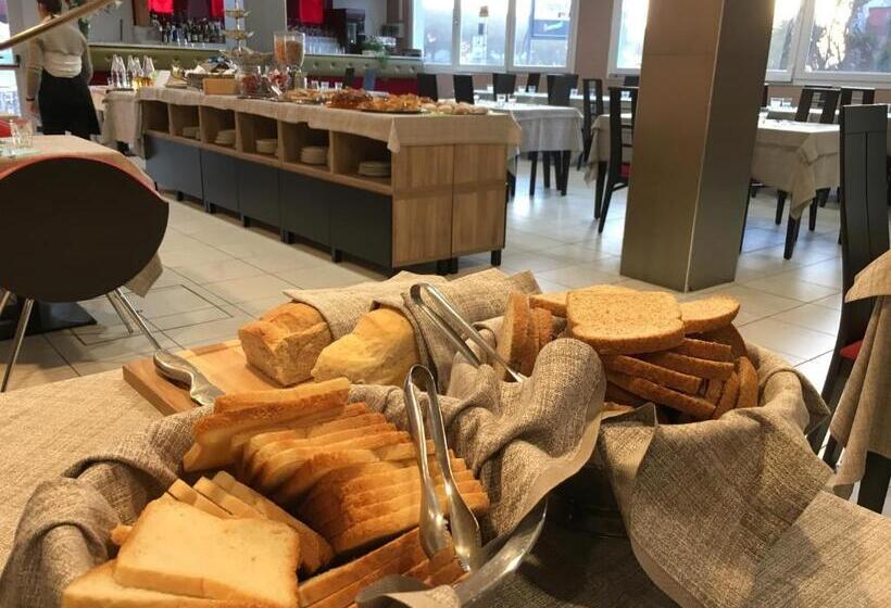 호텔 Formula International & Puravita Spa