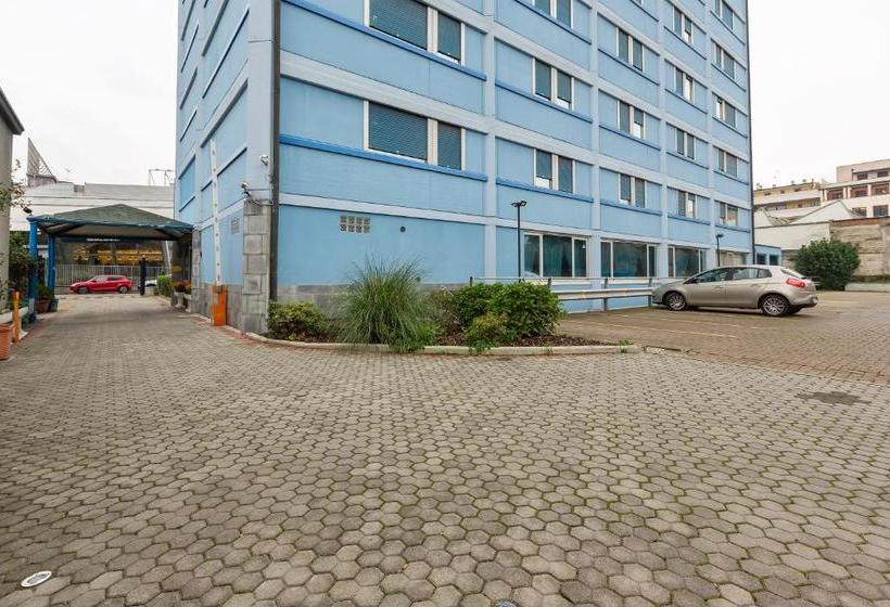 هتل Ginosi Arizona