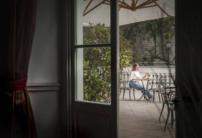 בית מלון כפרי Helvetia Thermal Spa