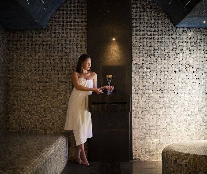 בית מלון כפרי Helvetia Thermal Spa