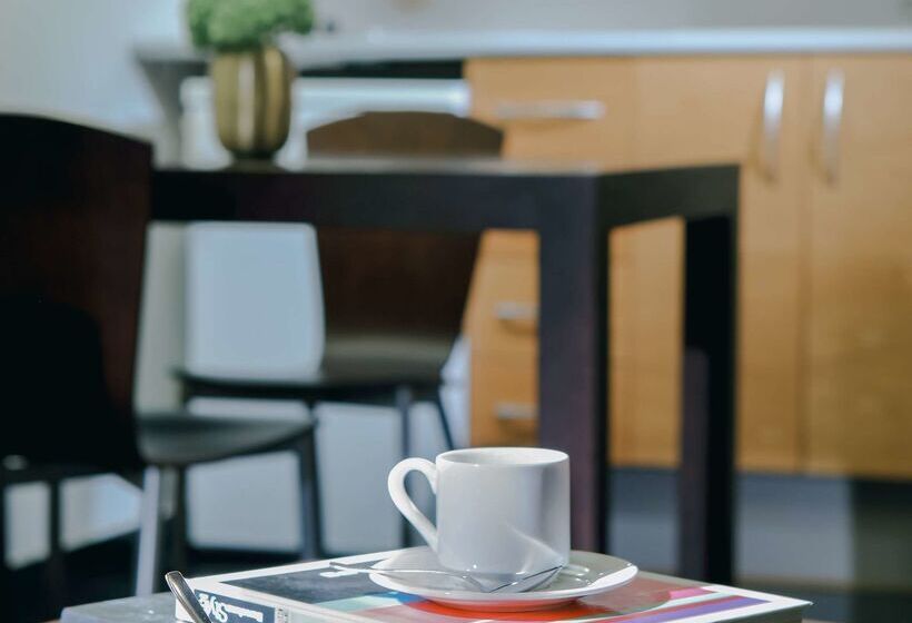 فندق Hesperia Fira