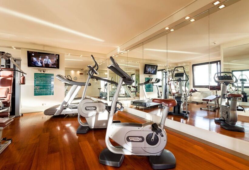 فندق Hilton Garden Inn Florence Novoli