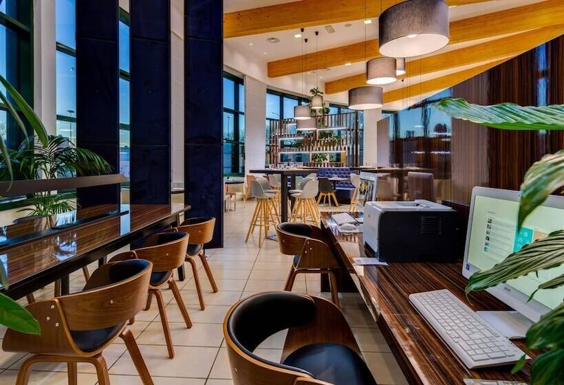 Hotel Holiday Inn Bologna   Fiera, An Ihg