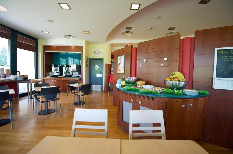 בית מלון כפרי Ibis Firenze Prato Est