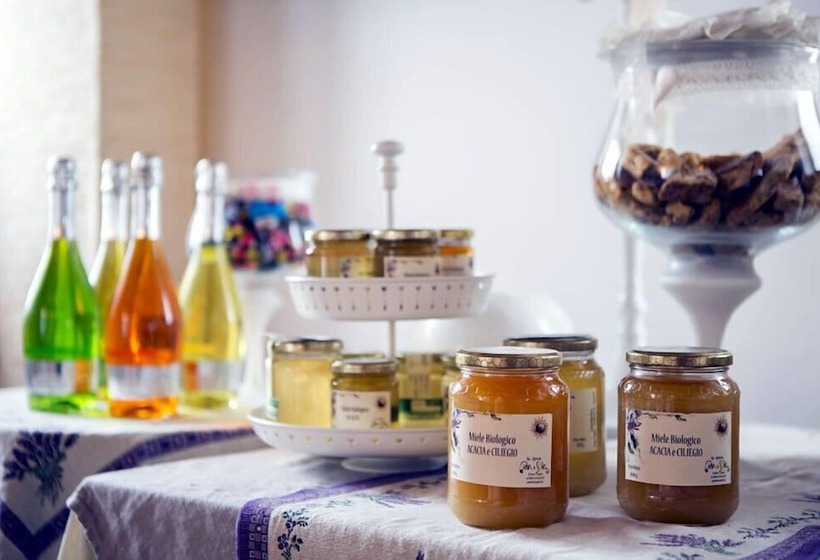 בית מלון כפרי Il Castelluccio Country Resort Restaurant & Spa