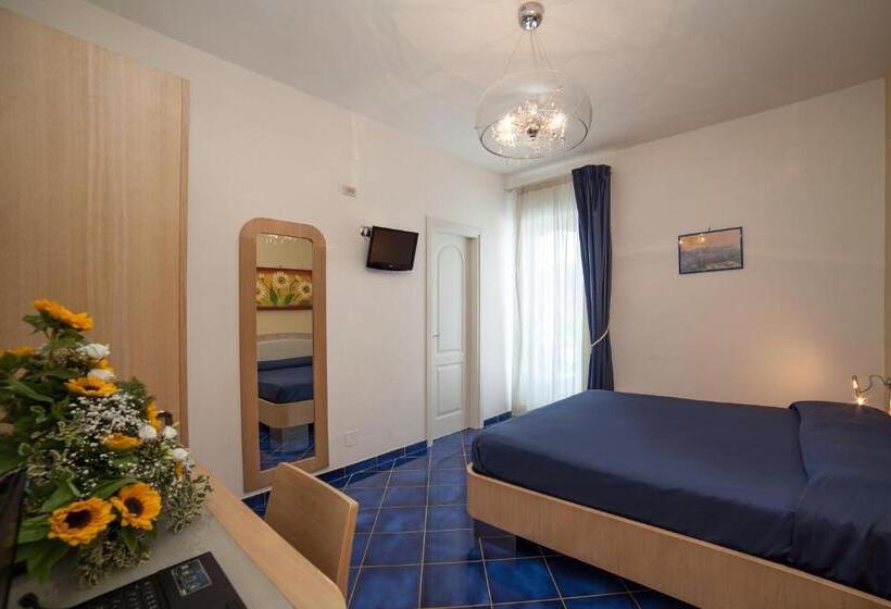 בית מלון כפרי Il Pino