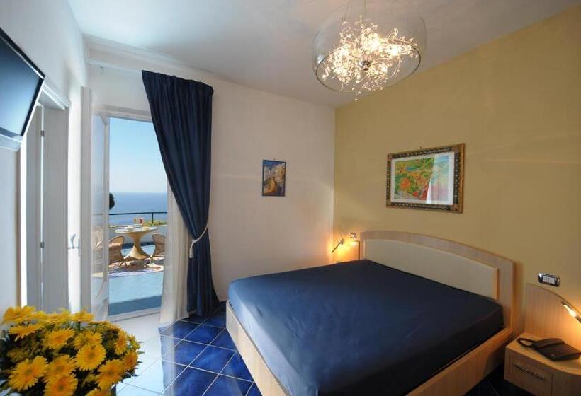 בית מלון כפרי Il Pino