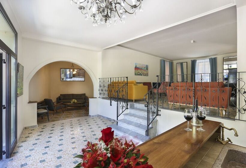 בית מלון כפרי La Corona Bagni Di Lucca