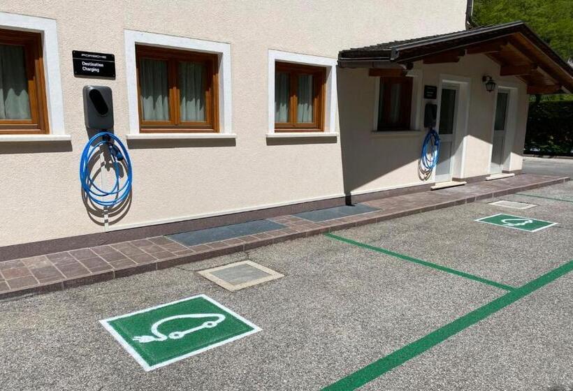 Отель La Maison Wellness & Spa