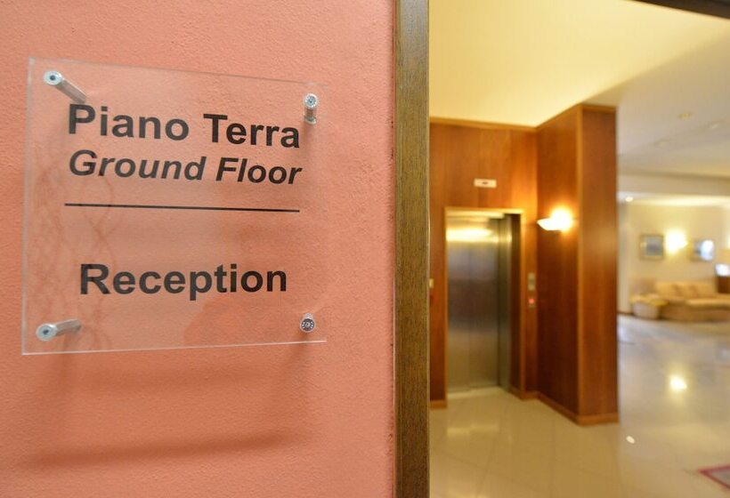 فندق La Rocca Sport & Benessere