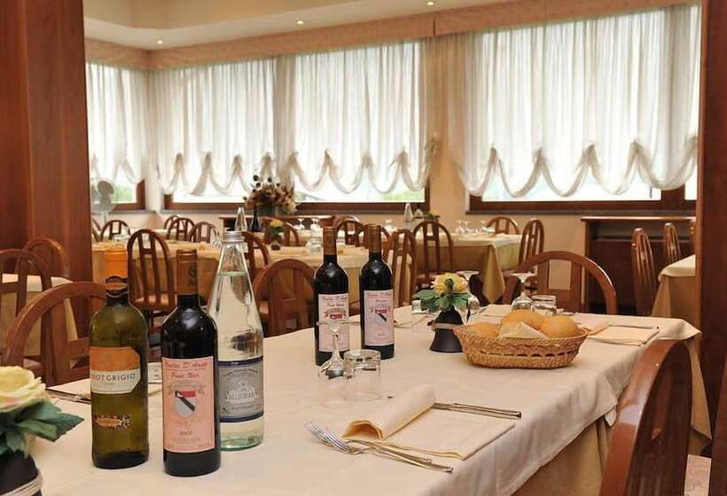 فندق La Rocca Sport & Benessere