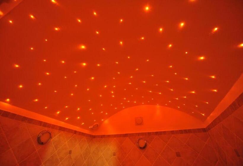 فندق La Rocca Sport & Benessere