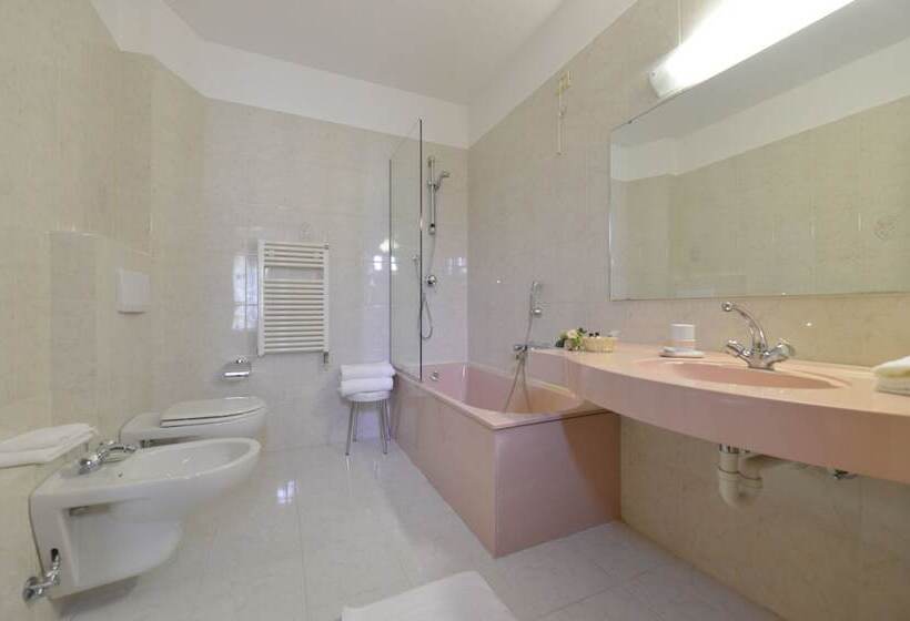 فندق La Rocca Sport & Benessere