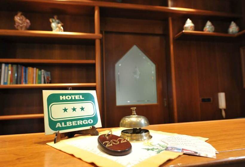 酒店 La Rocca Sport & Benessere