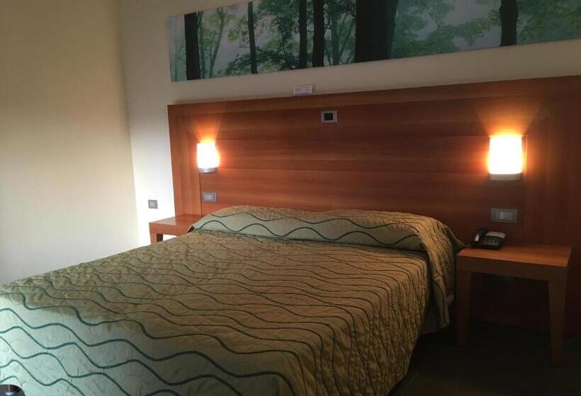 ホテル Langhe & Monferrato