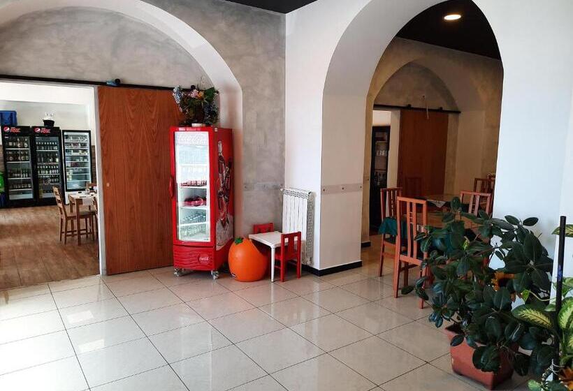 هتل Le Tre Stazioni