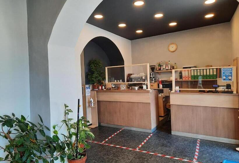 هتل Le Tre Stazioni