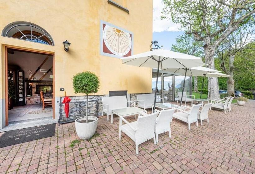 فندق Locanda Sant' Anna