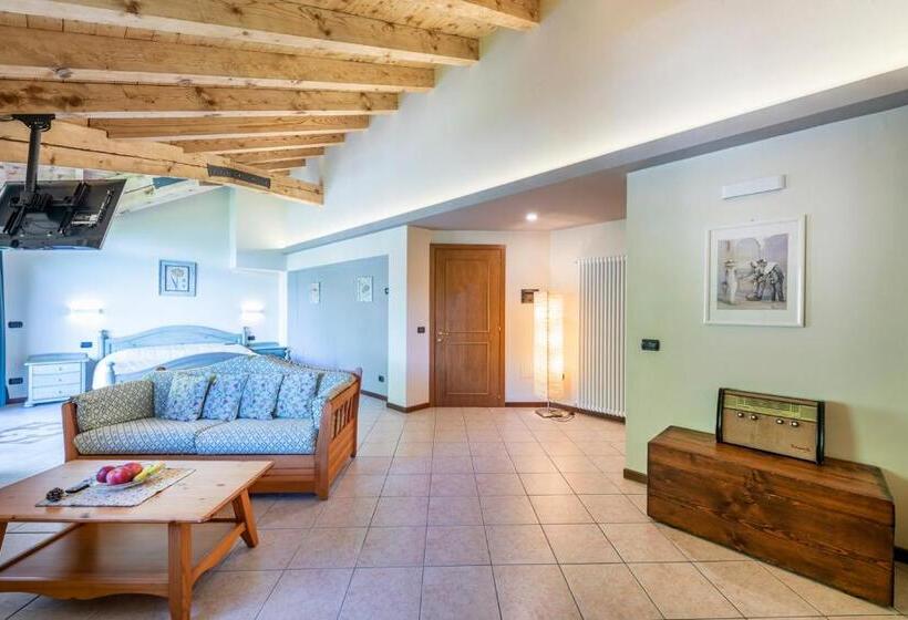 فندق Locanda Sant' Anna