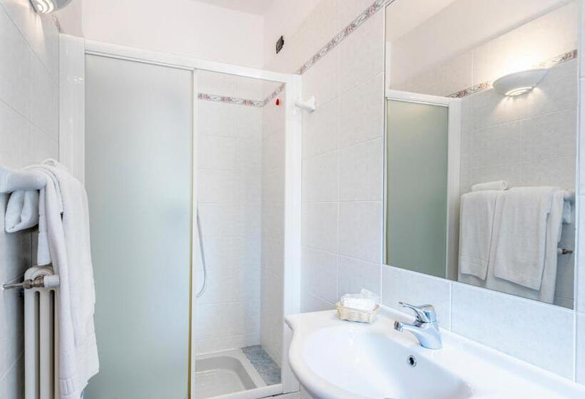 فندق Locanda Sant' Anna