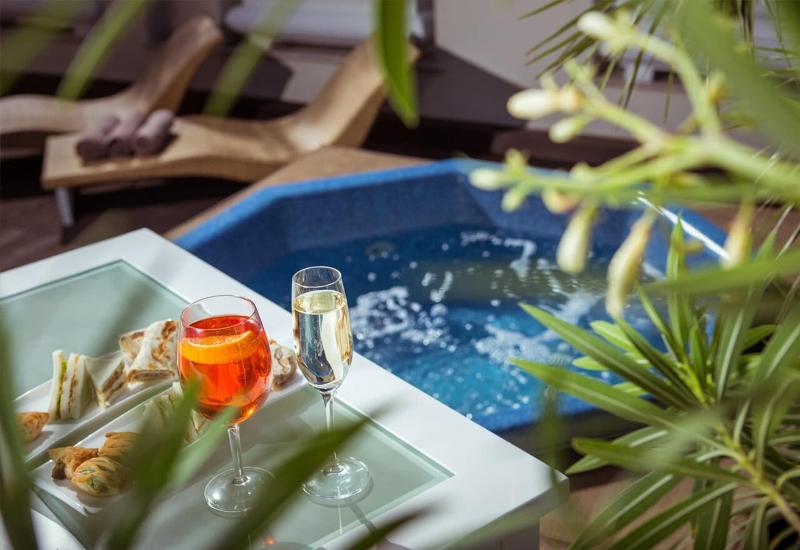 هتل Luna Riccione E Aqua Spa Only Adults +12