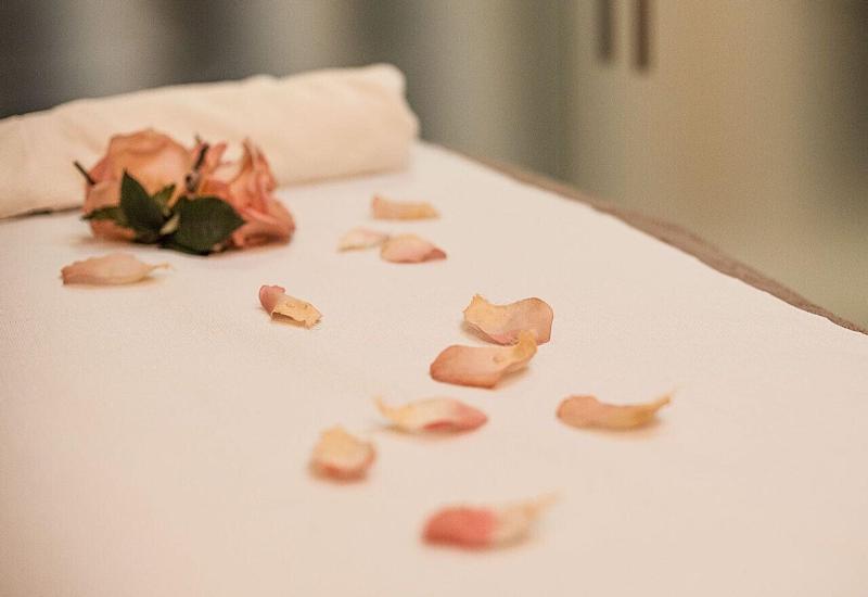 هتل Luna Riccione E Aqua Spa Only Adults +12