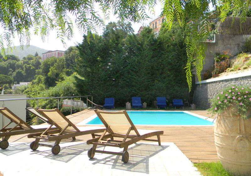 Marina 10 Design Hotel & Spa