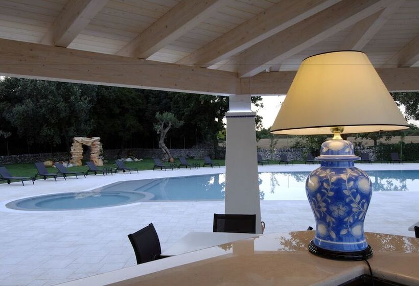 호텔 Masseria Chiancone Torricella