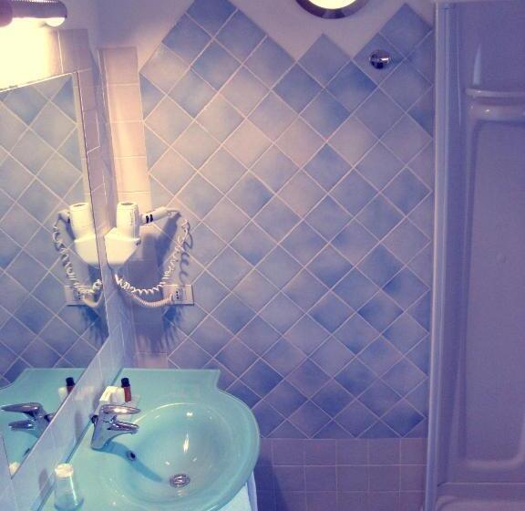 Отель Monti Di Mola