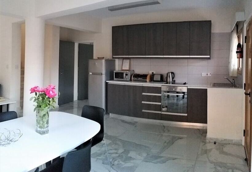 Natura Beach Hotel And Villas