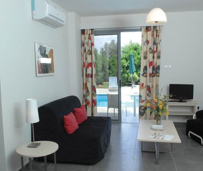 Natura Beach Hotel And Villas