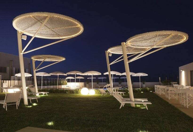 호텔 Nautilus Family