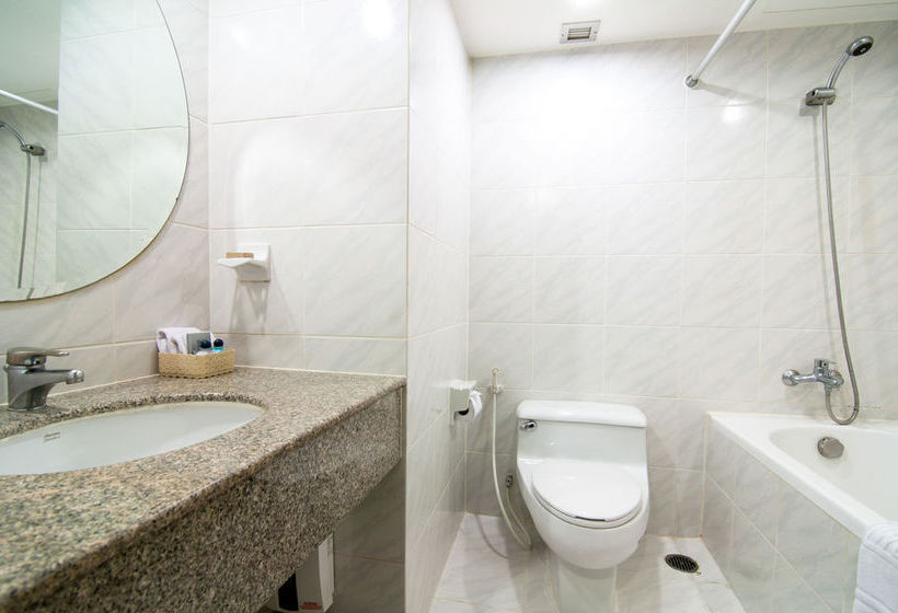 فندق Omni Tower Sukhumvit Nana By Compass Hospitality