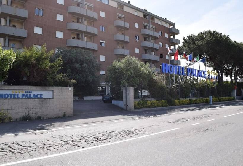 בית מלון כפרי Palace 2000